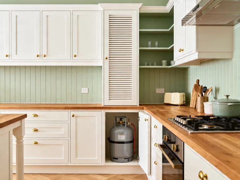 5 Gas Cylinder Storage Ideas in Kitchen That Instantly Make Your Space Look Smarter